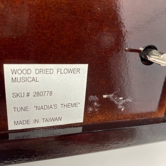 Floral Windup Musical Jewelry Box - Picture 11 of 11